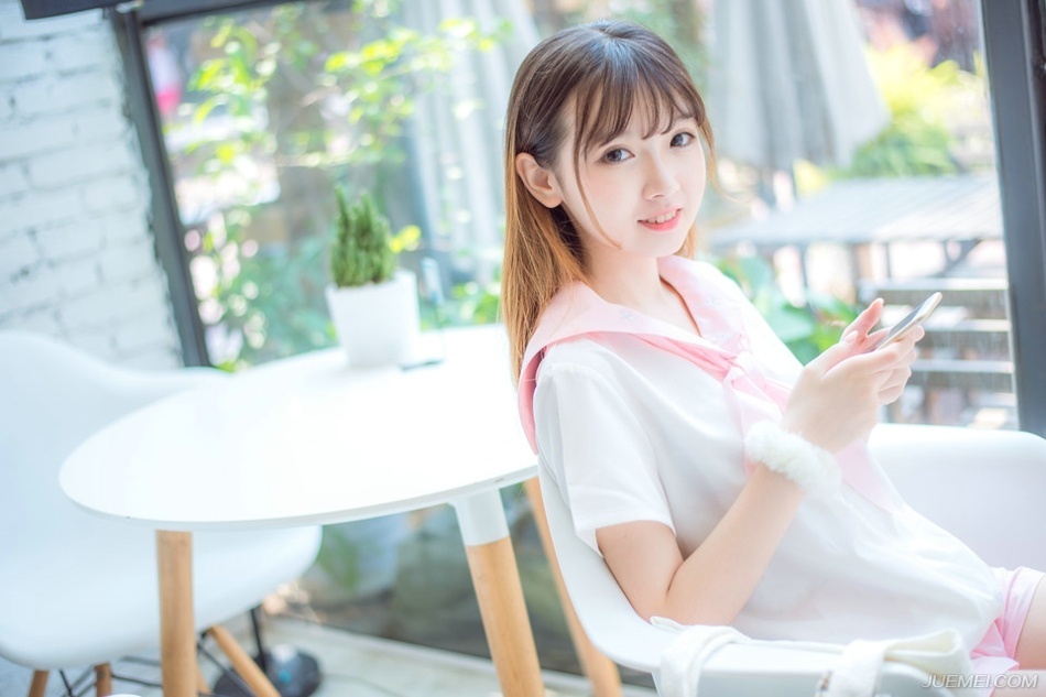“报~”